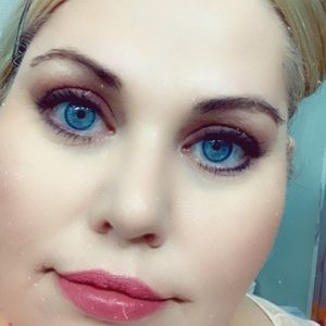 Meet your Posher, Krista